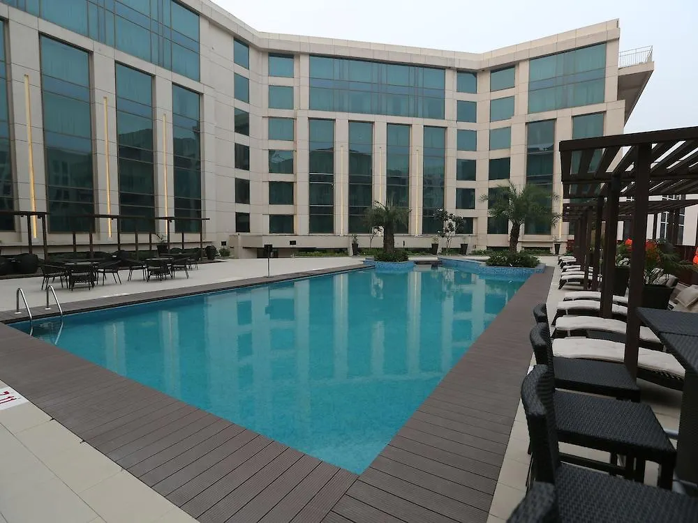 Hotel Pride Plaza Hotel, Aerocity Nuova Delhi